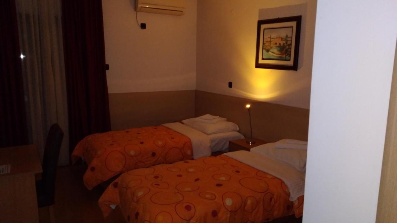 Hotel Viv Trebinje Exterior foto