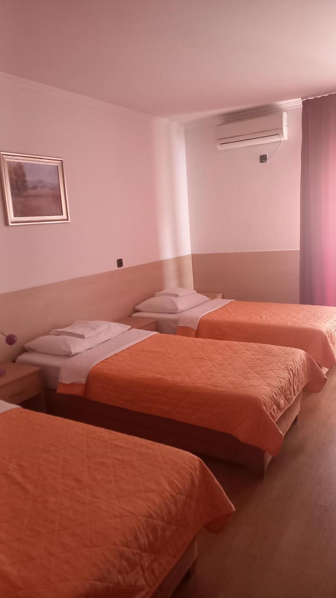 Hotel Viv Trebinje Cameră foto